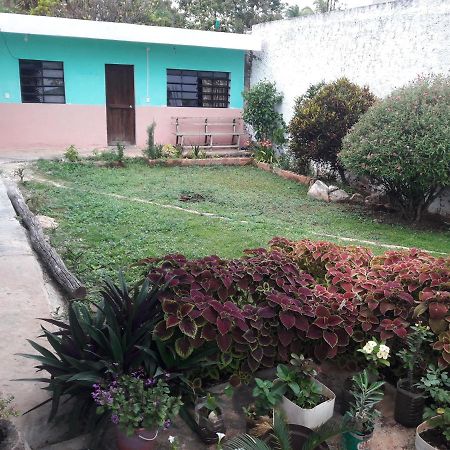 Hostal Y Temazcal Guemez ชิทเชน-อิทซา ภายนอก รูปภาพ