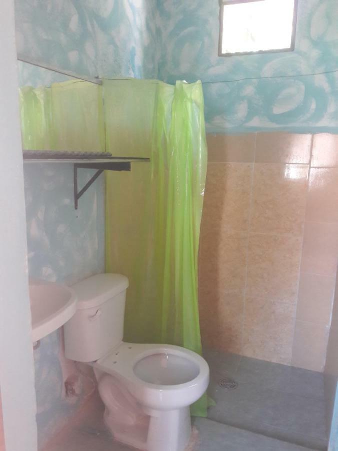 Hostal Y Temazcal Guemez ชิทเชน-อิทซา ภายนอก รูปภาพ